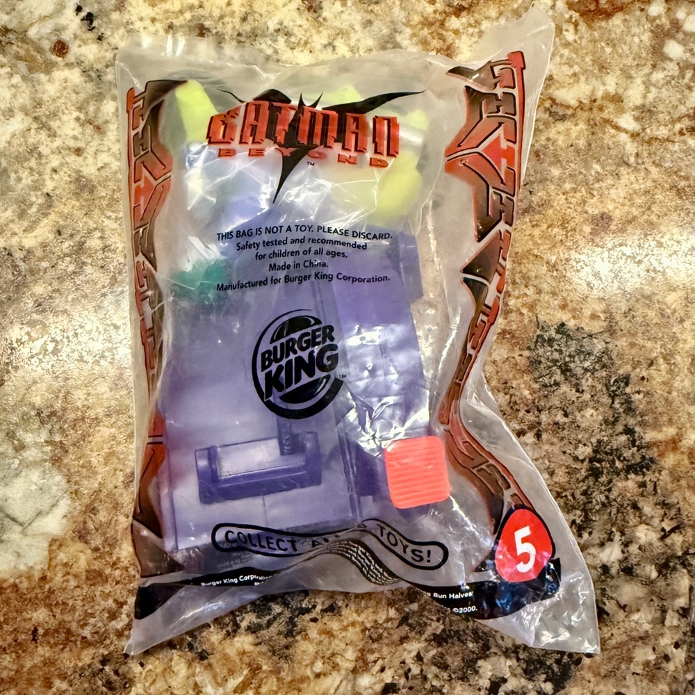 Burger King Kids Meal Toy Batman
Beyond Action Figure #5 JOKER
SEALED 2000 VTG